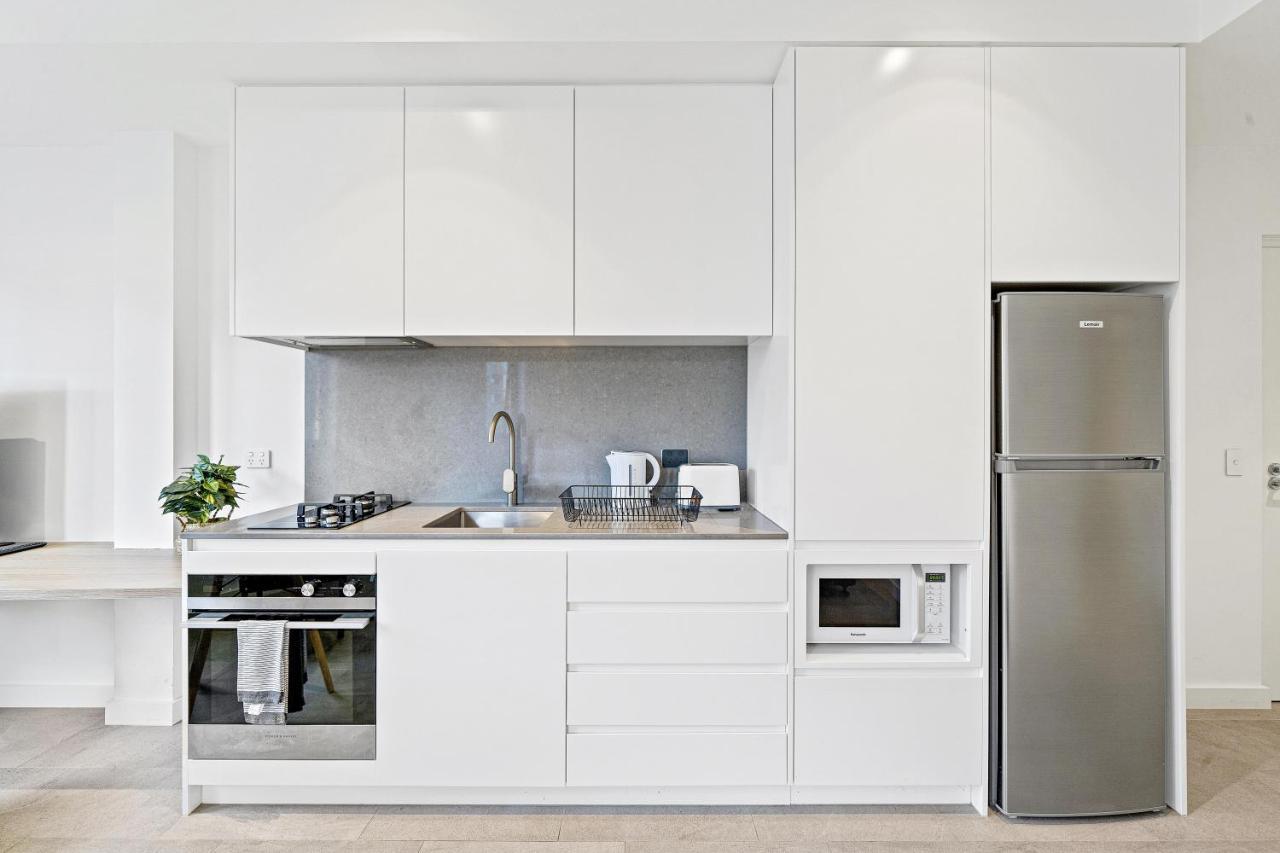 סידני Studio For Long Term Tenants In Strathfield Cbd מראה חיצוני תמונה