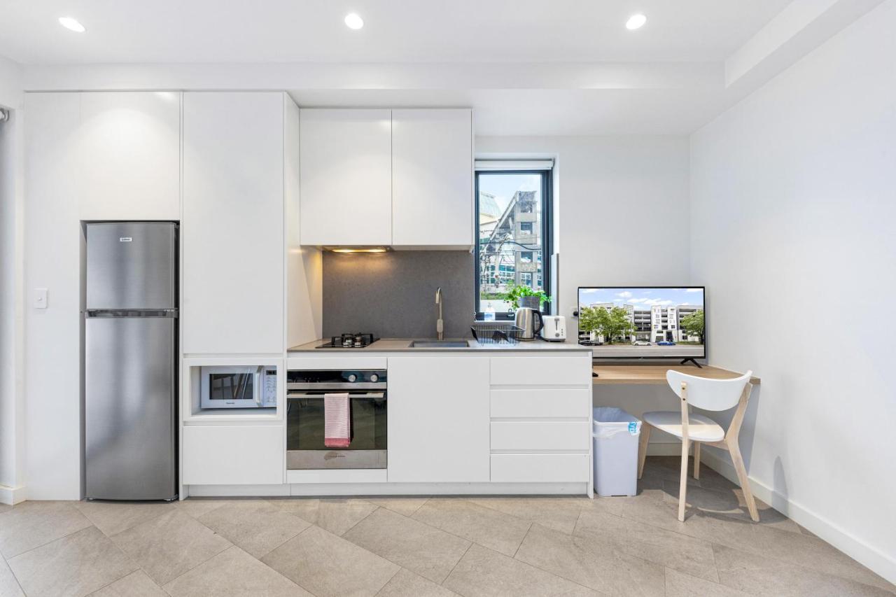 סידני Studio For Long Term Tenants In Strathfield Cbd מראה חיצוני תמונה